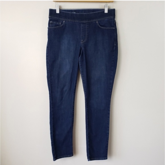 Levi's Denim - Levi's Pull On Waist Jeans